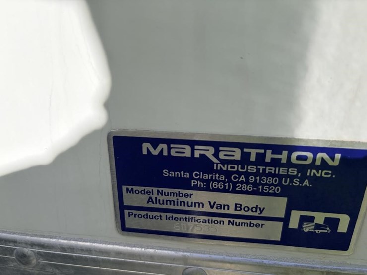 2023-isuzu-nrr-image-22