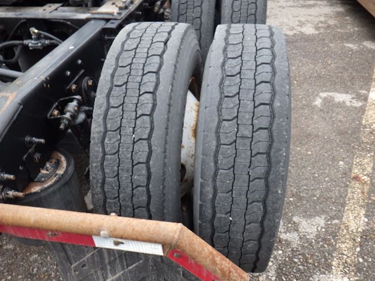 2016-international-8600-image-7