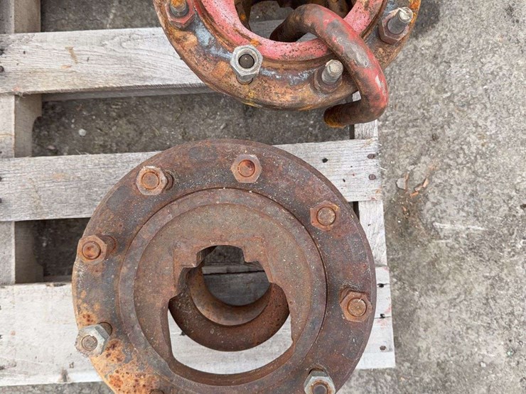 (2)-dual-hubs-image-1