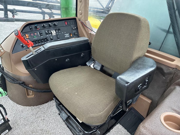 1998-john-deere-4700-image-56