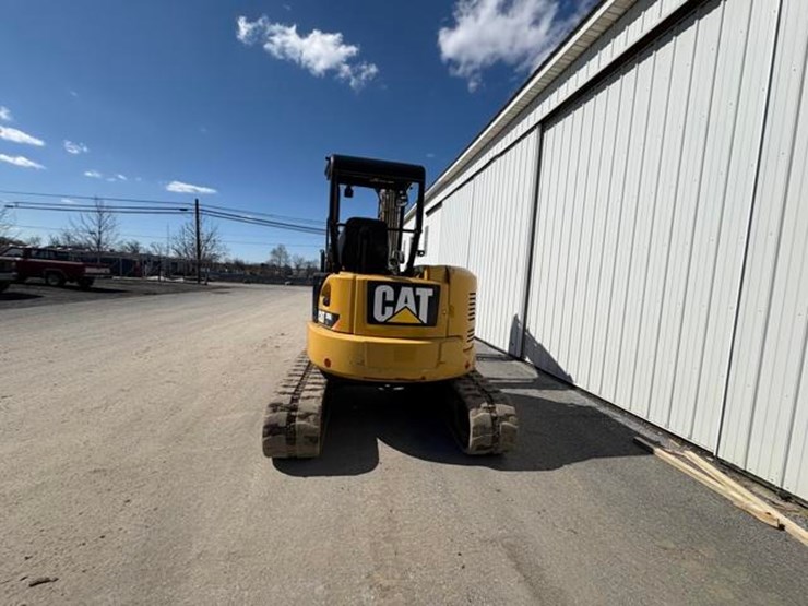 2017-caterpillar-305e2-cr-image-17