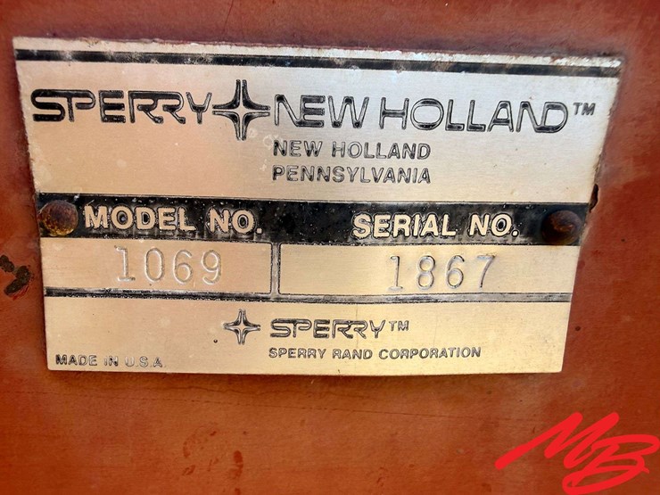 new-holland-1069-image-37