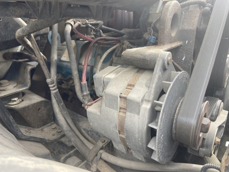 2005-international-durastar-4200-image-38