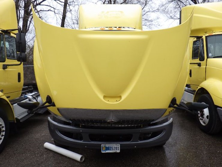 2016-international-8600-image-19