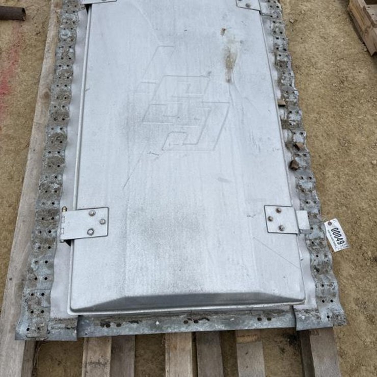 #49 • 30' GRAIN BIN DOOR
