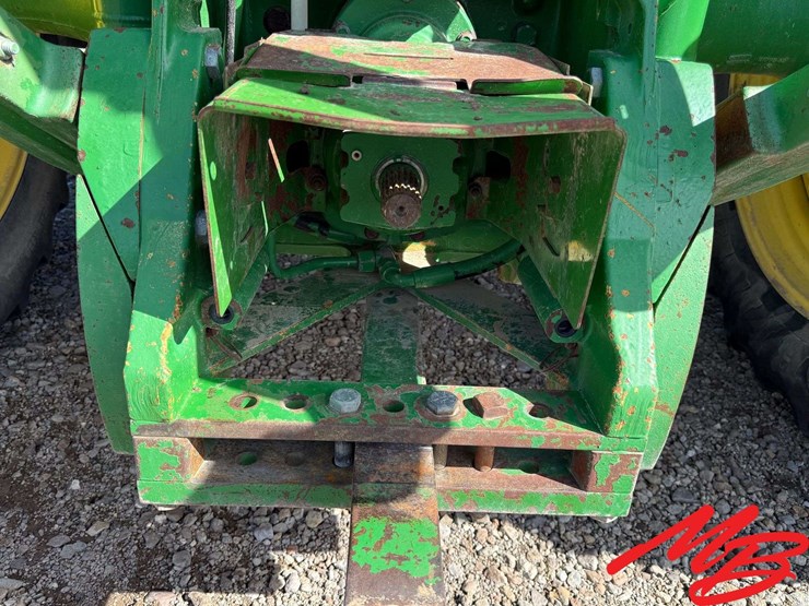 1995-john-deere-8200-image-9