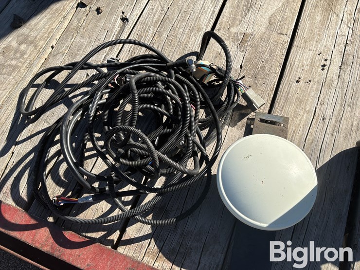 trimble-display-&-receiver-image-12