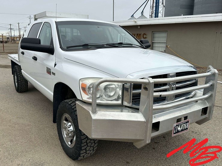 2008-dodge-ram-2500-image-3