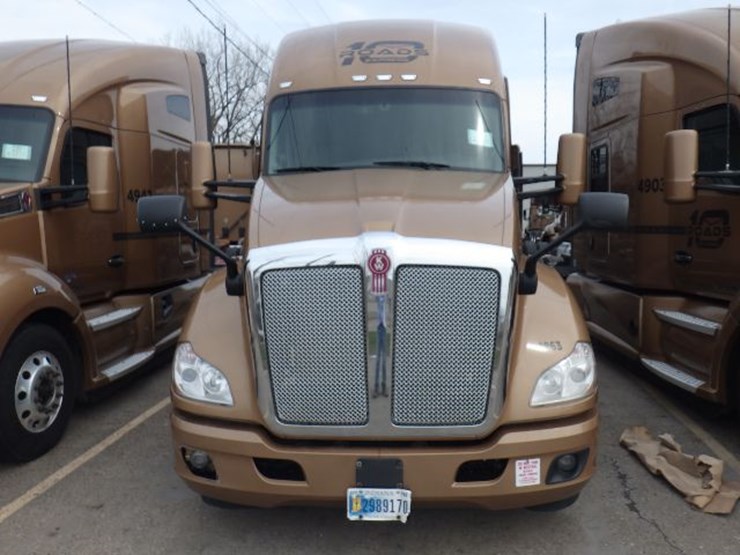 2022-kenworth-t680-image-2