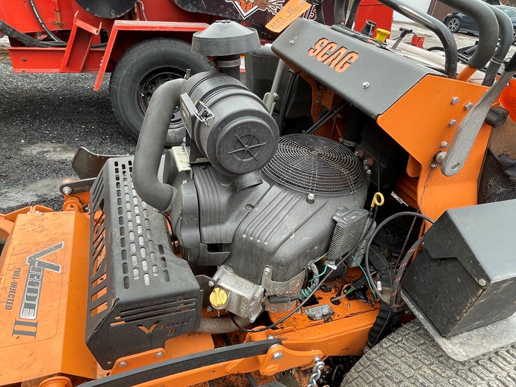 #1015-•-scag-v-ride-lawn-mower-(fall-creek,-wi)-image-13