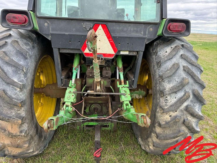 john-deere-2950-image-31