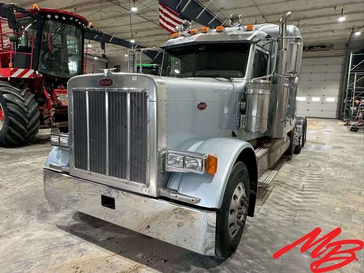 2007-peterbilt-379-image-22