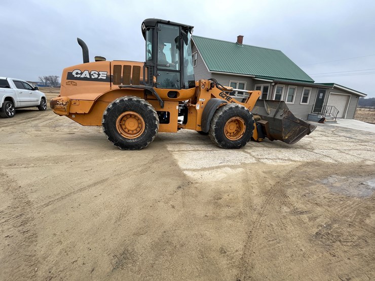 2008-case-621e-xr-image-7