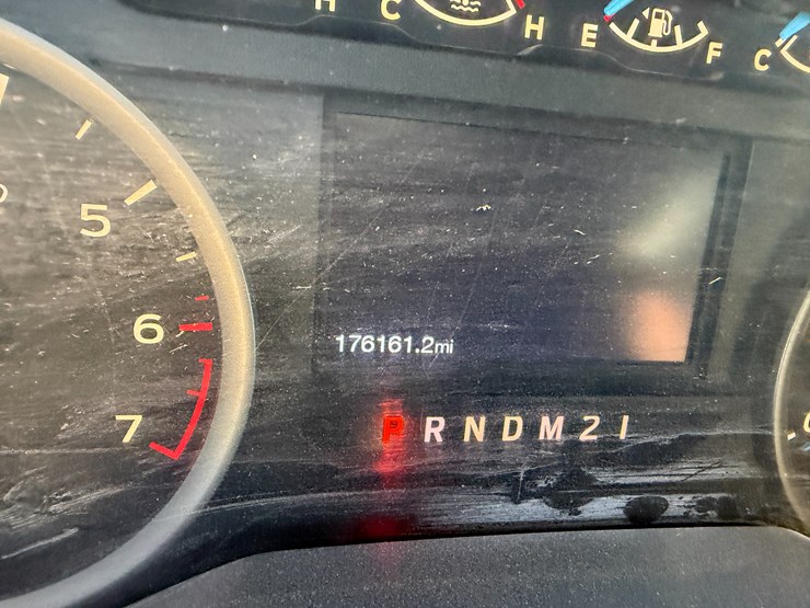 2017-ford-f150-image-56