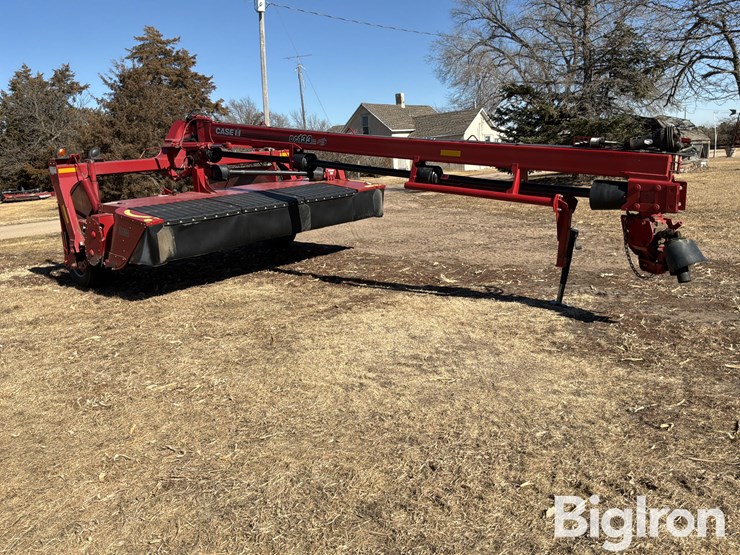 2020-case-ih-dc133-image-3