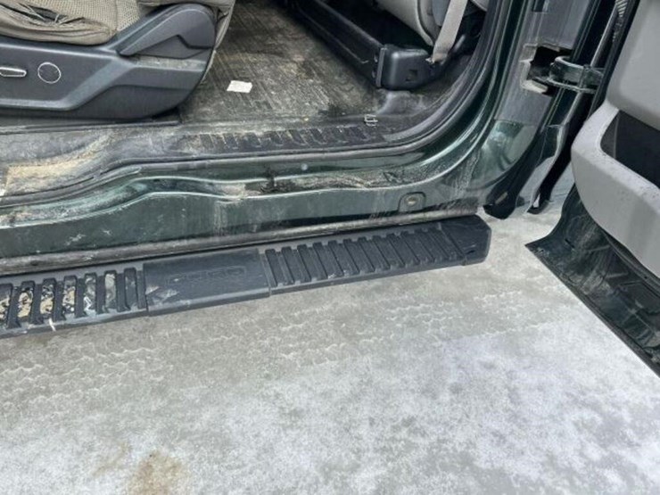 2016-ford-f150-xlt-image-22