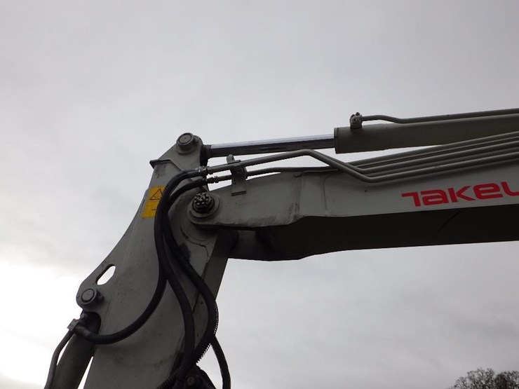 takeuchi-tb280fr-image-15