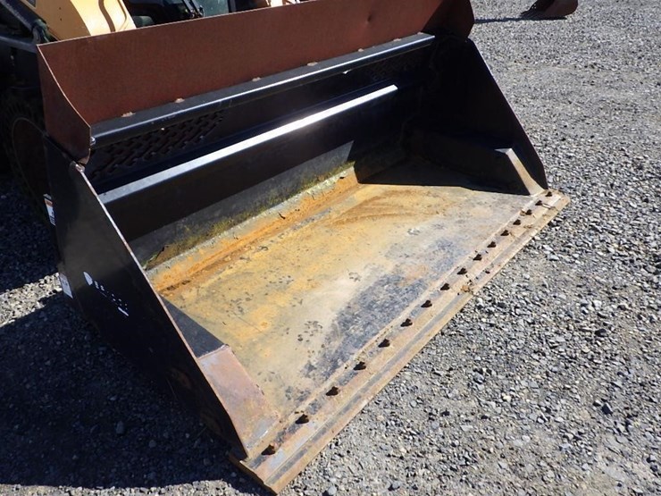 2013-case-sv300-image-10