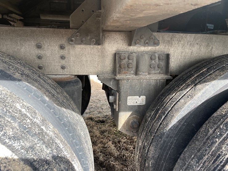 2016-timpte-42'-hopper-image-12