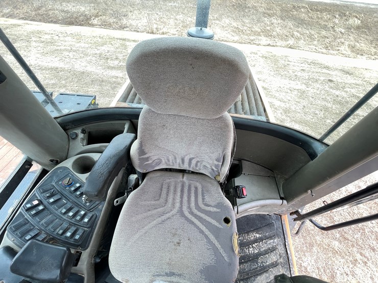 2008-case-621e-xr-image-34