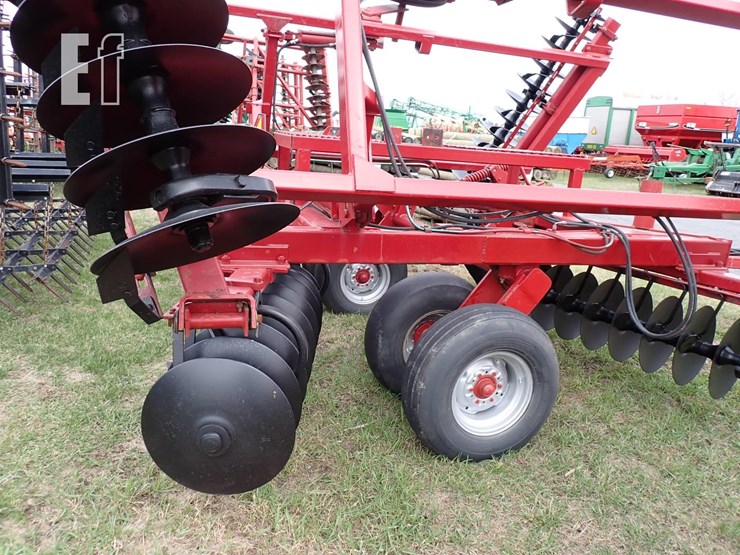 case-ih-3900-image-9