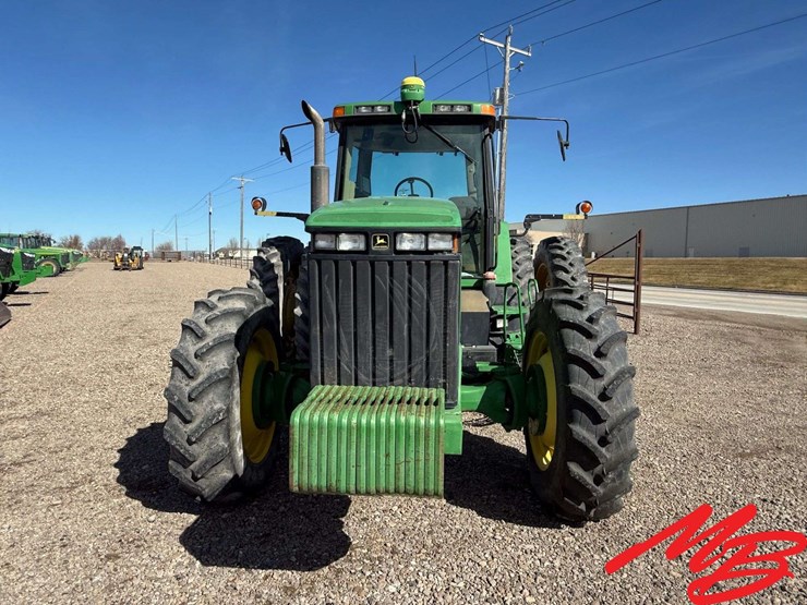 2000-john-deere-8210-image-7