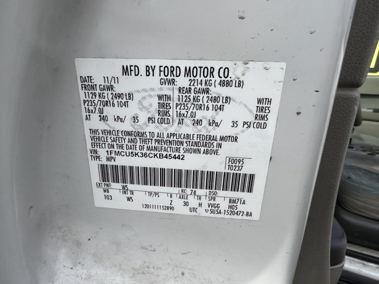 2012-ford-escape-image-21