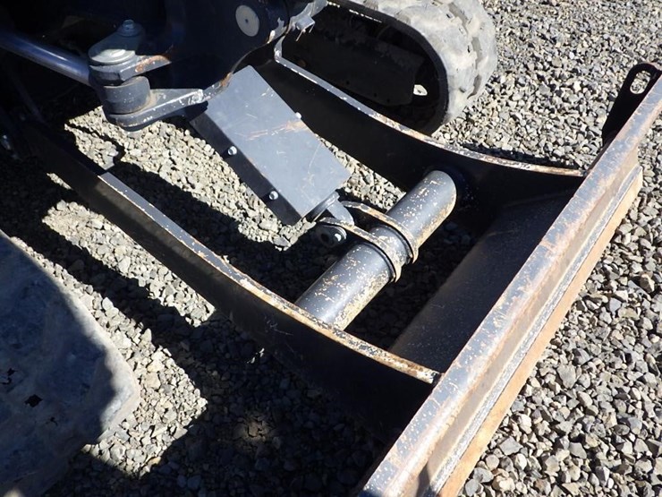 yanmar-vio35-6a-image-31