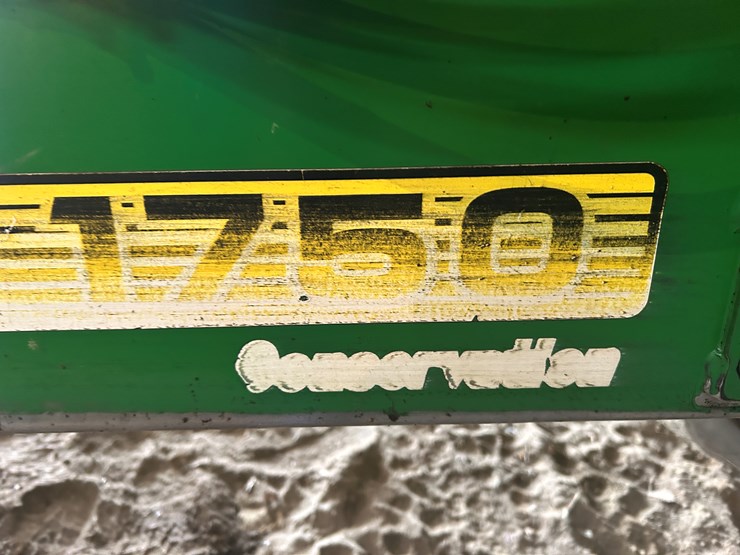 john-deere-1750-image-19