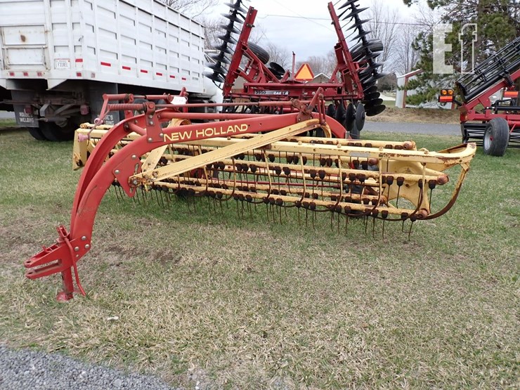 new-holland-258-image-2