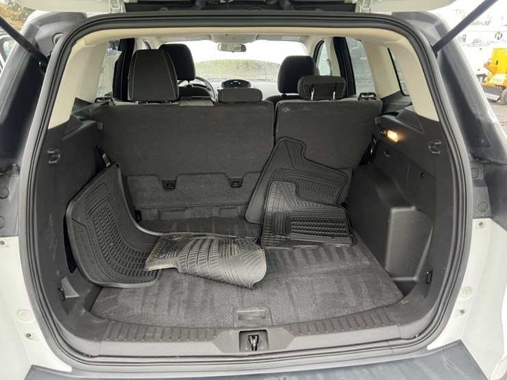 2016-ford-escape-image-21