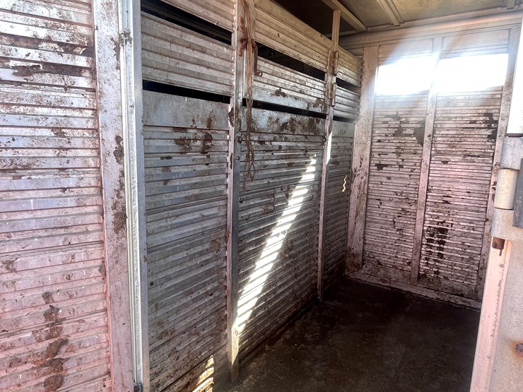 #1484-•-1993-alum-line-20'-gooseneck-cattle-trailer-(has-wi-title)-image-15