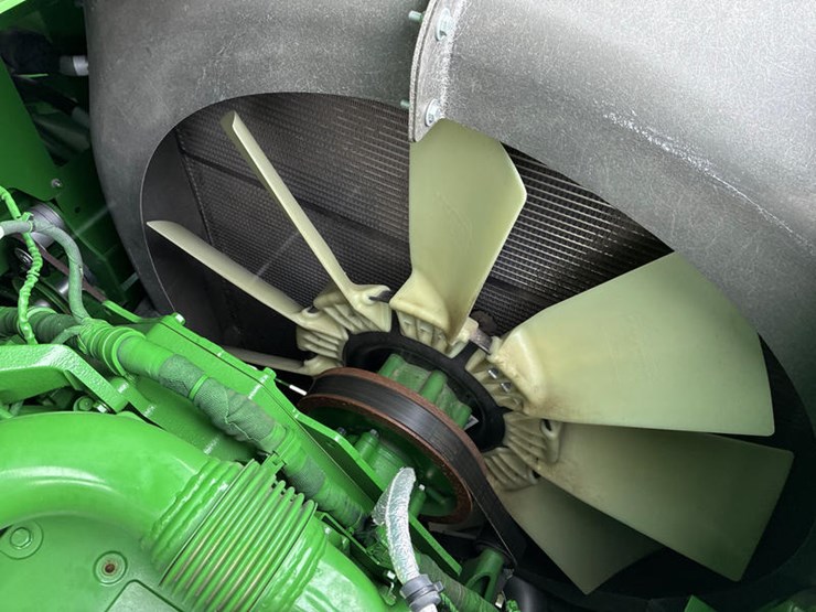 2023-john-deere-s780-image-87