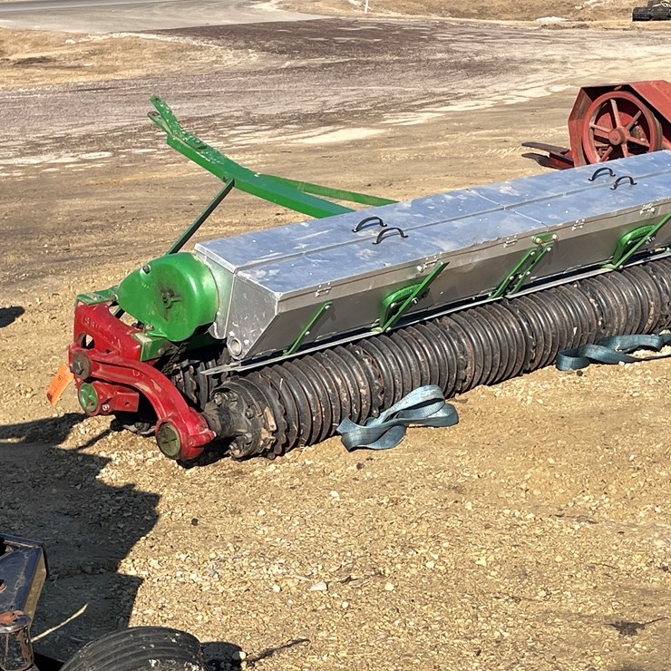 #1072 • 8' Brillion Cultipacker