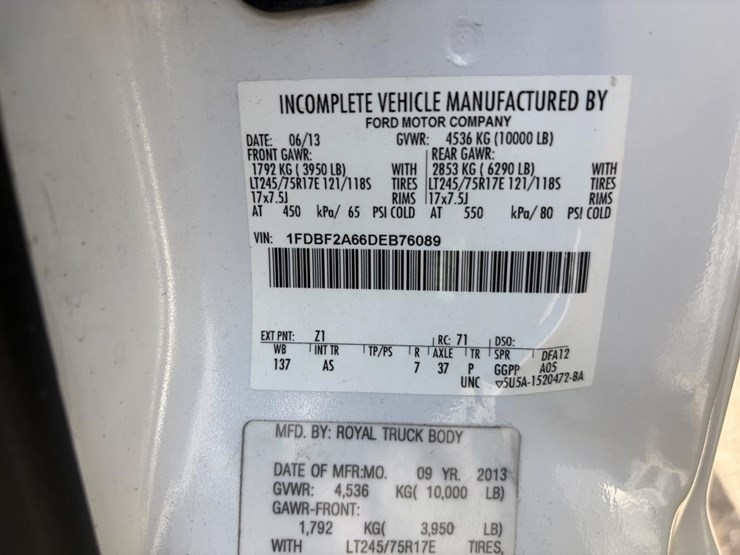 2013-ford-f250-sd-image-16