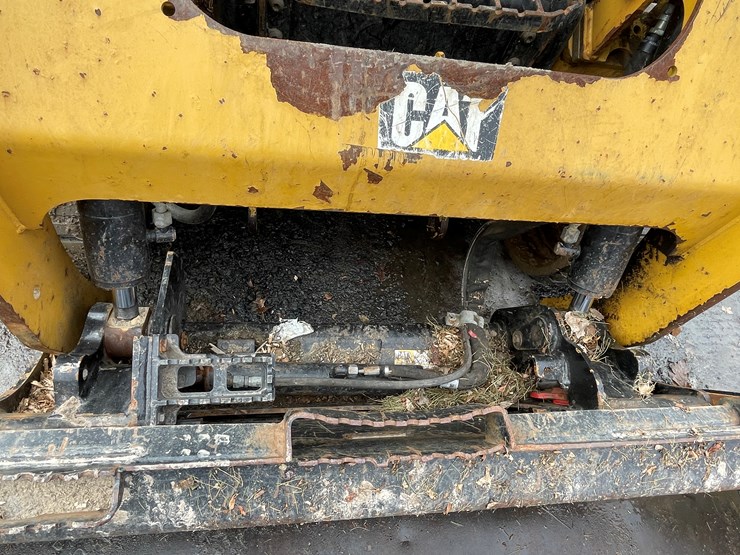 caterpillar-259d-image-21