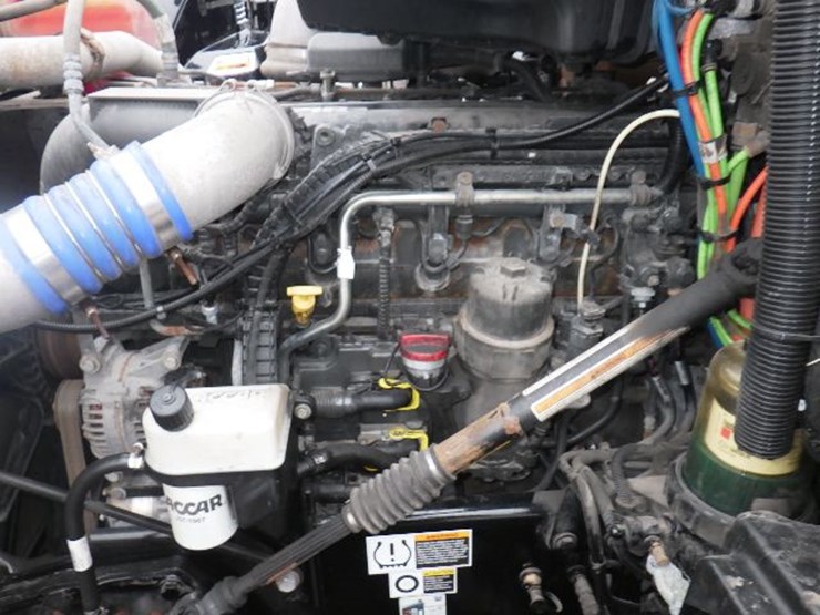 2022-kenworth-t680-image-21