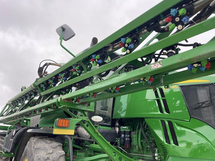 2018-john-deere-r4045-image-18