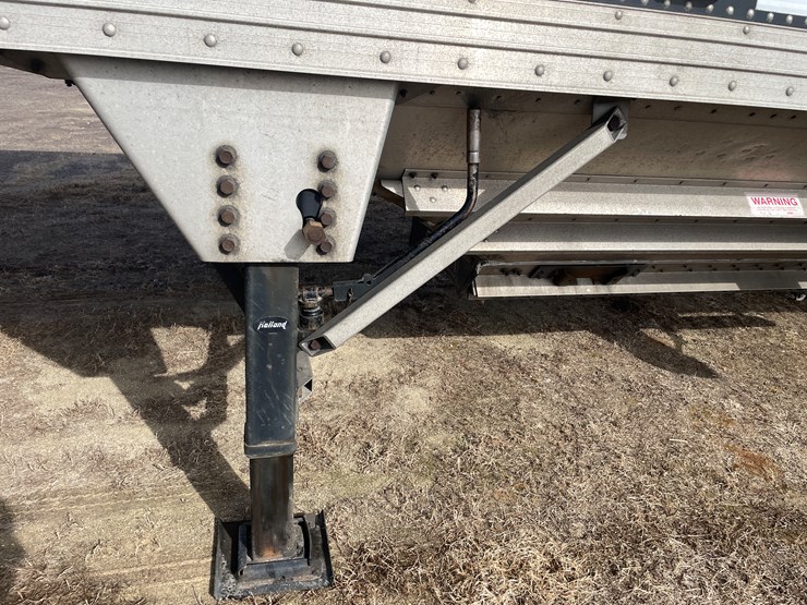 2016-timpte-42'-hopper-image-19