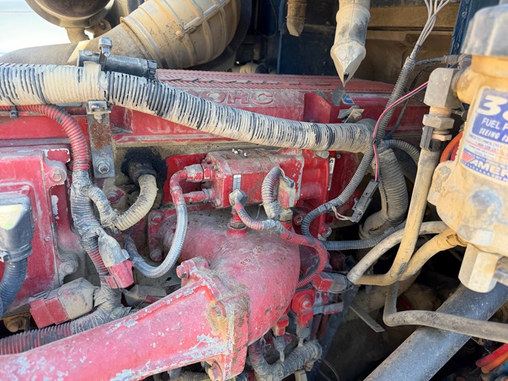 #42452-•-2007-international-l9427-daycab-truck-tractor-vin:-2hscnapr37c468369-image-46