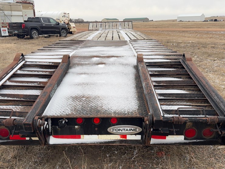 2002-fontaine-step-deck-image-17