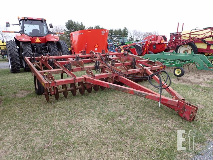 case-ih-6000-image-1