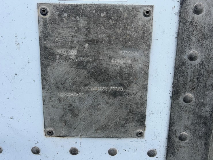 28'-single-axle-pup-trailer-for-storage-image-4