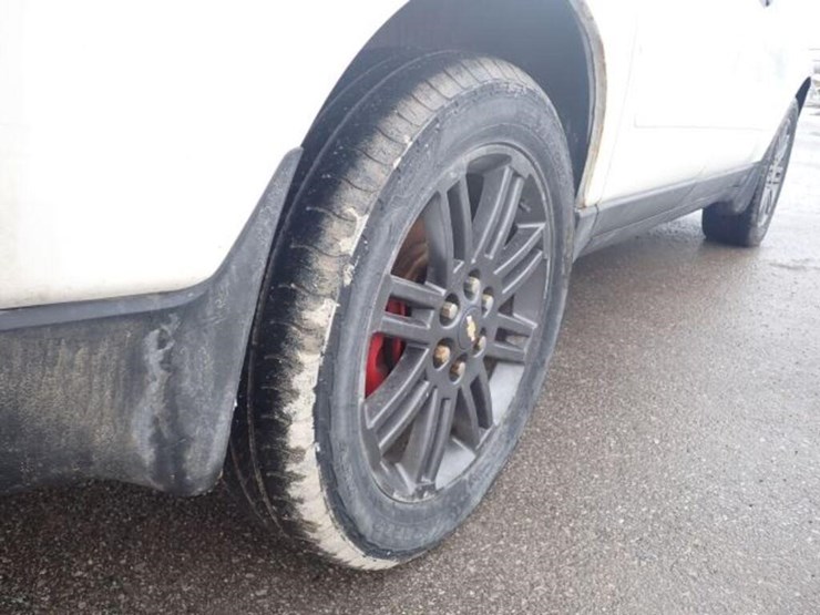 2015-chevrolet-traverse-image-104