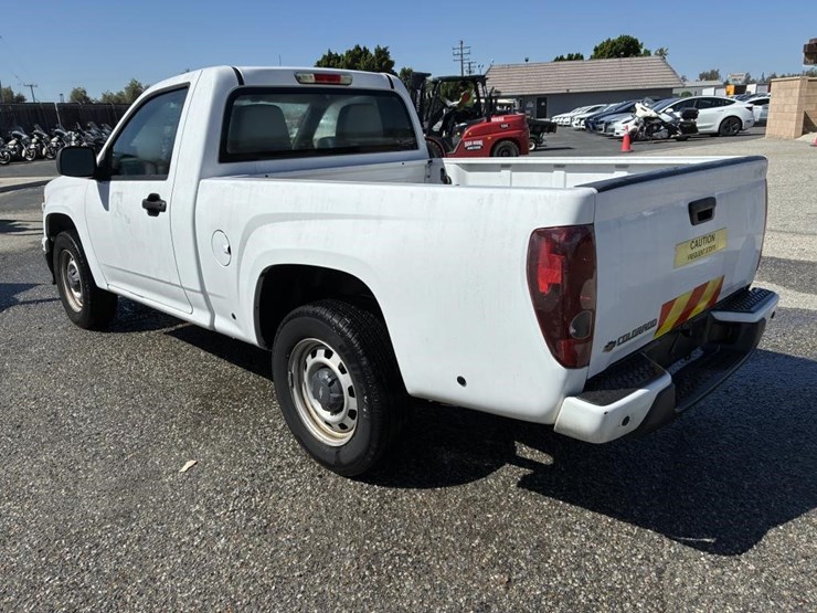 2011-chevrolet-colorado-image-4