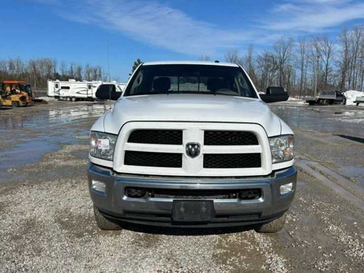 2018-ram-2500-hd-image-2