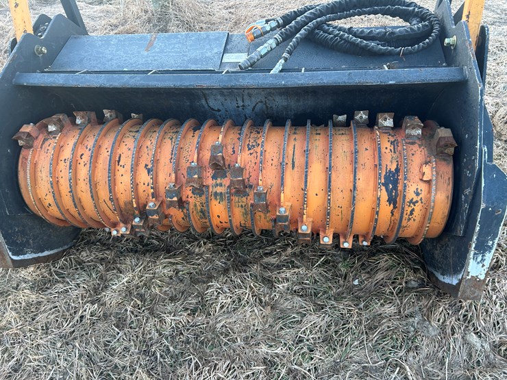#2007-•-2022-titan-high-flow-mulching-head-for-skid-steer-(alma,-wi)-image-7