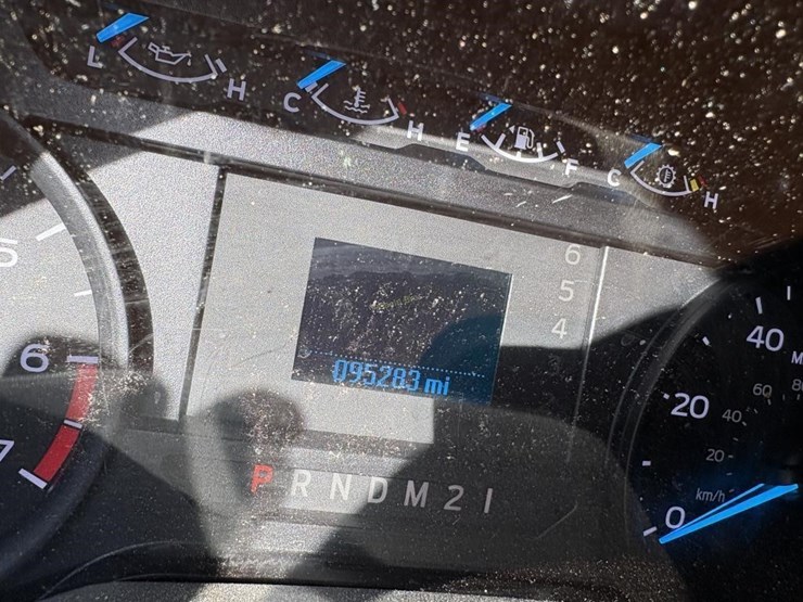 2017-ford-f250-xl-image-8