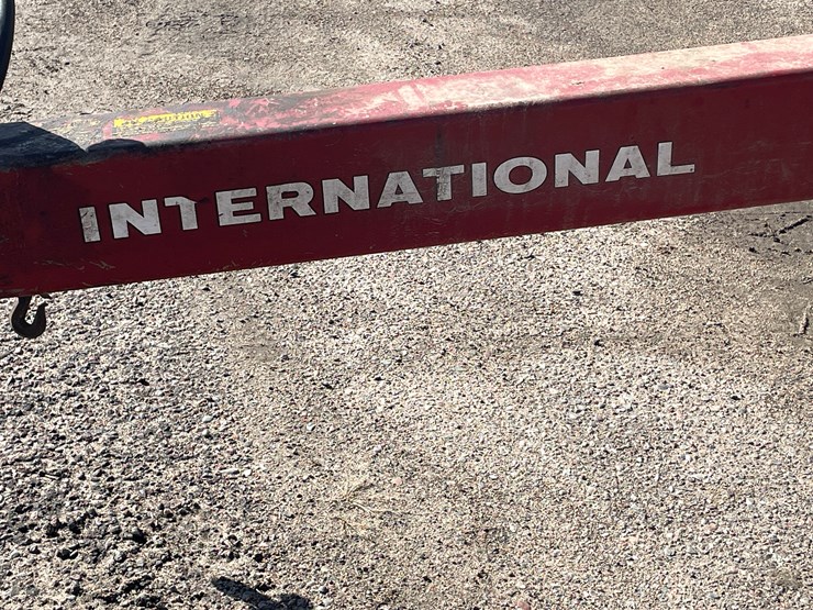 case-ih-800-image-38