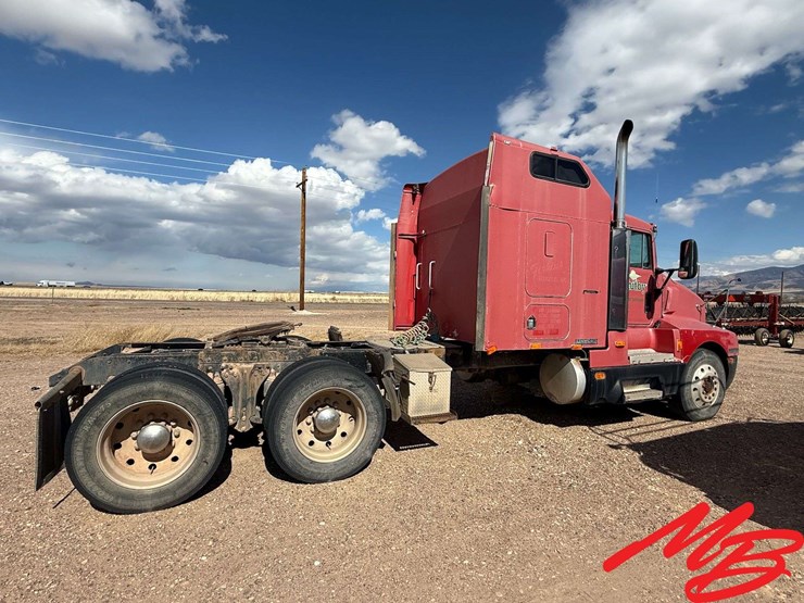 1990-kenworth-t600-image-3